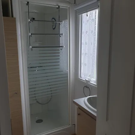 Mobil-home Pour 4 Personnes Confort Campsite *