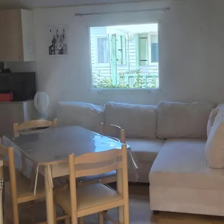 Campsite Mobil-home Pour 4 Personnes Confort Saint-Denis-d'Oleron