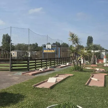 Mobil-home Pour 4 Personnes Confort Saint-Denis-d'Oleron